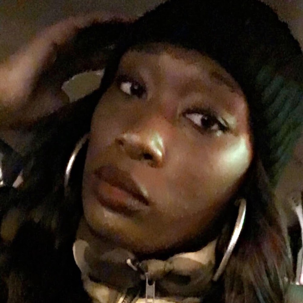 Meet your Posher, Jasmin